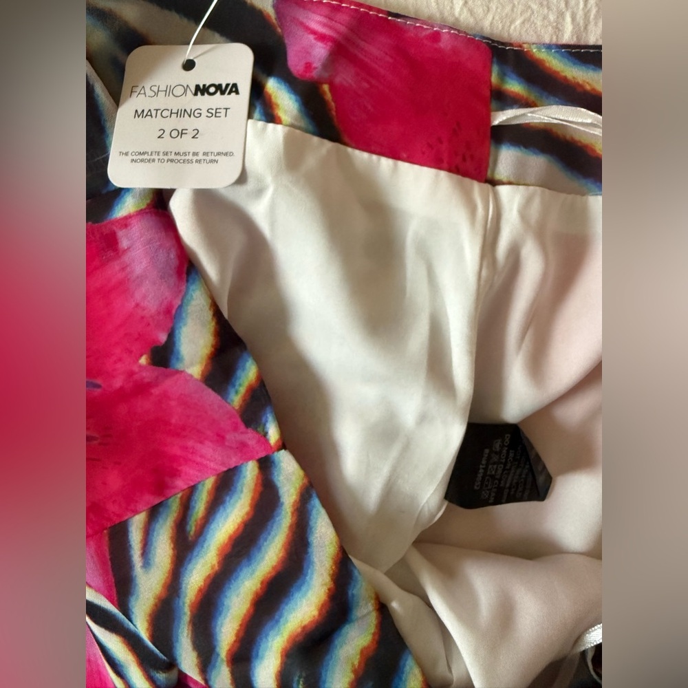 Fashion Nova Vibrant Pink Floral Zebra 2 Piece Set - Picture 4 of 11